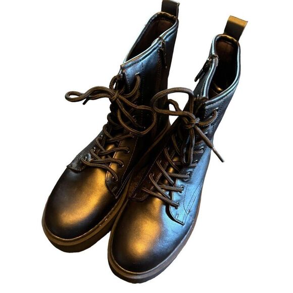 Universal Threads Women's Black Memory Foam‎ Lace-Up Ankle Boots Size 6 - Picture 2 of 9